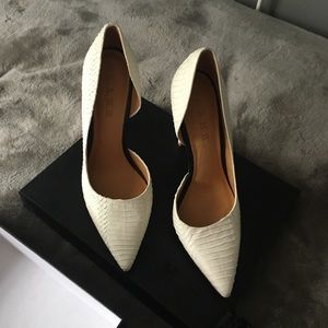 Lamb camryn white snakeskin pumps